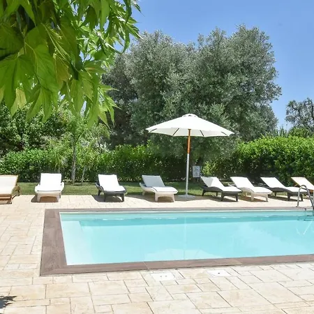 Calypso With Pool